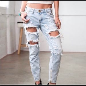 Host Pick 🎉 One Teaspoon Destroyed Jeans